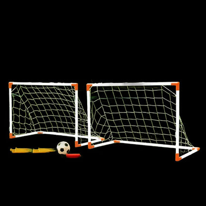 Set de joaca, 2 porti de fotbal cu pompa de umflat si minge de fotbal 85 x 60 x 42 см